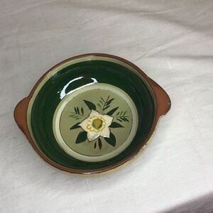 MCM Vintage Stangl “Star Flower” Fruit or Berry Bowl. Hand-Painted & Hand-Carved